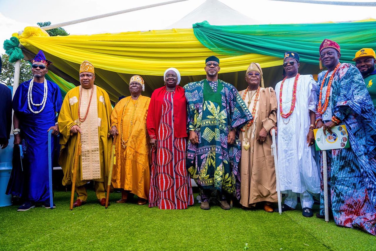 Governor Abiodun and his deputy, flanked by traditional rulers