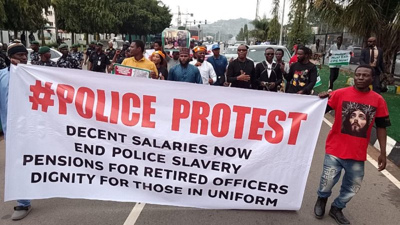 RETIRED POLICE PROTEST