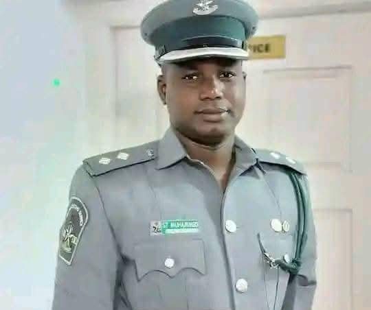 CUSTOMS OFFICER KILLED