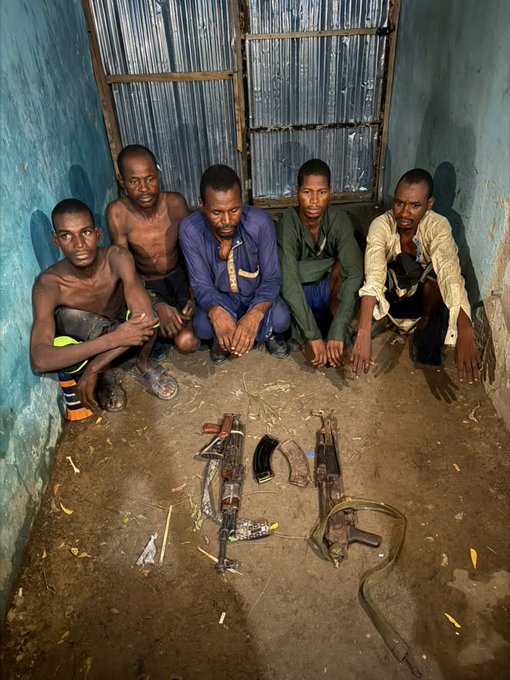 Troops of kidnappers
